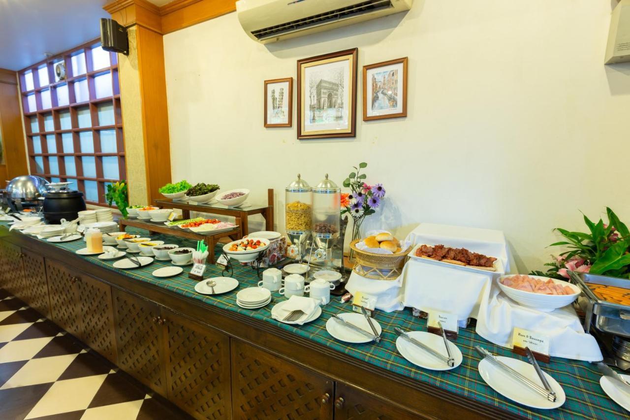 Surin Majestic Hotel Екстериор снимка
