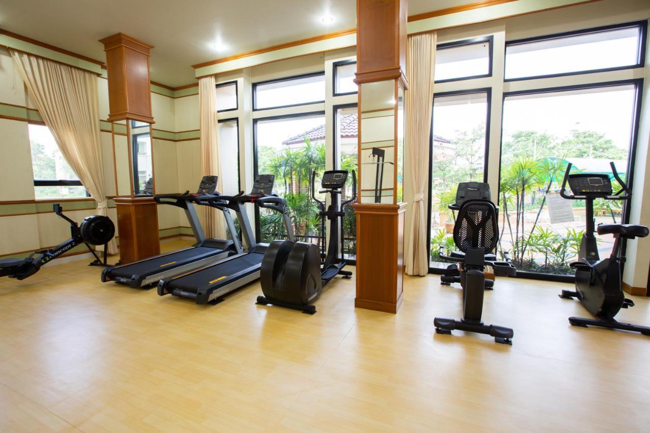Surin Majestic Hotel Екстериор снимка